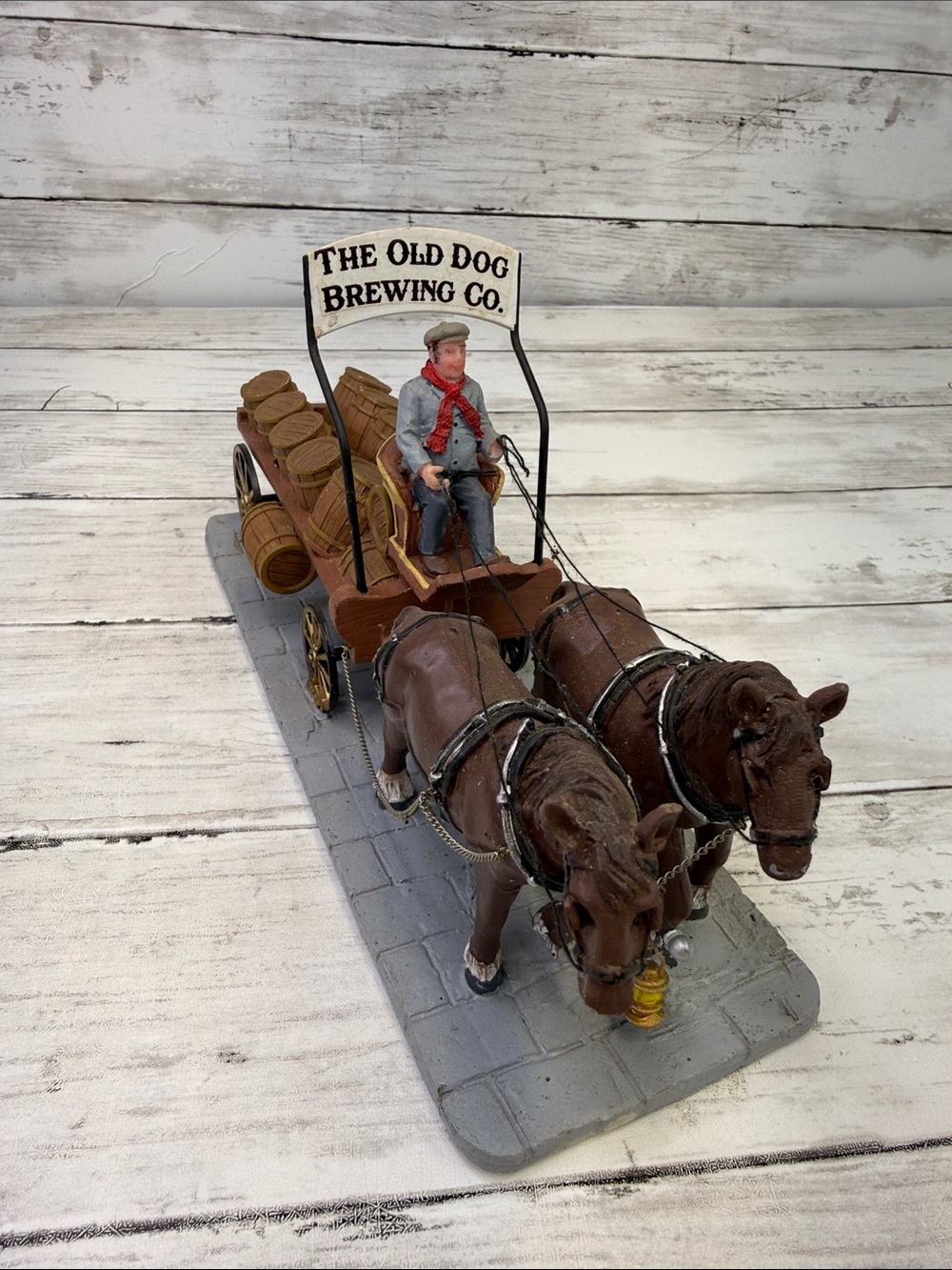 Lemax 2010 Brewer's Wagon Caddington Village #03847 The Old Dog Red Scarf Horses